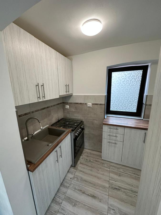 Nema S Apartment Braşov Exteriör bild