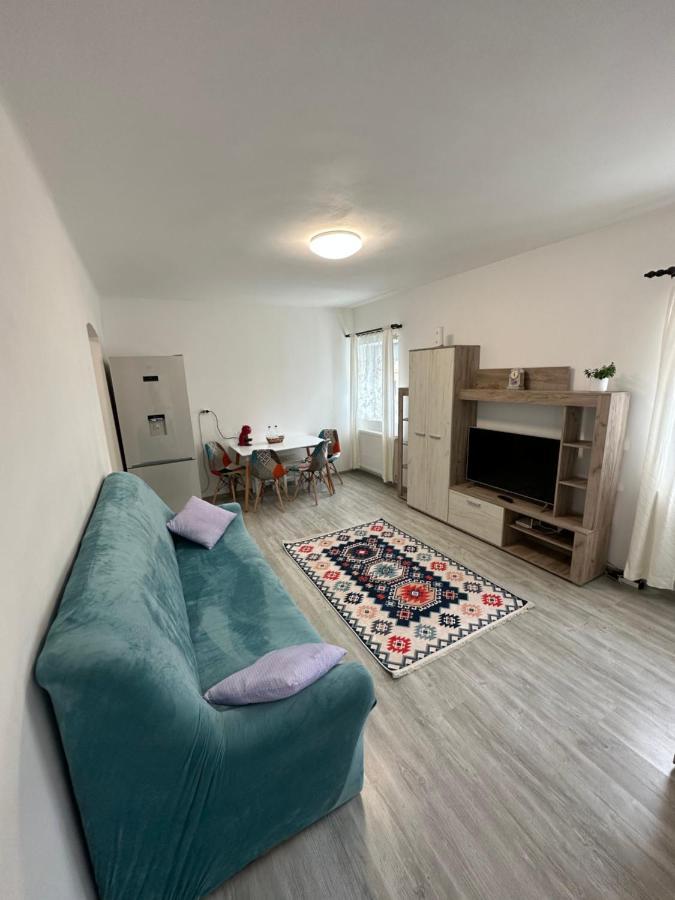 Nema S Apartment Braşov Exteriör bild